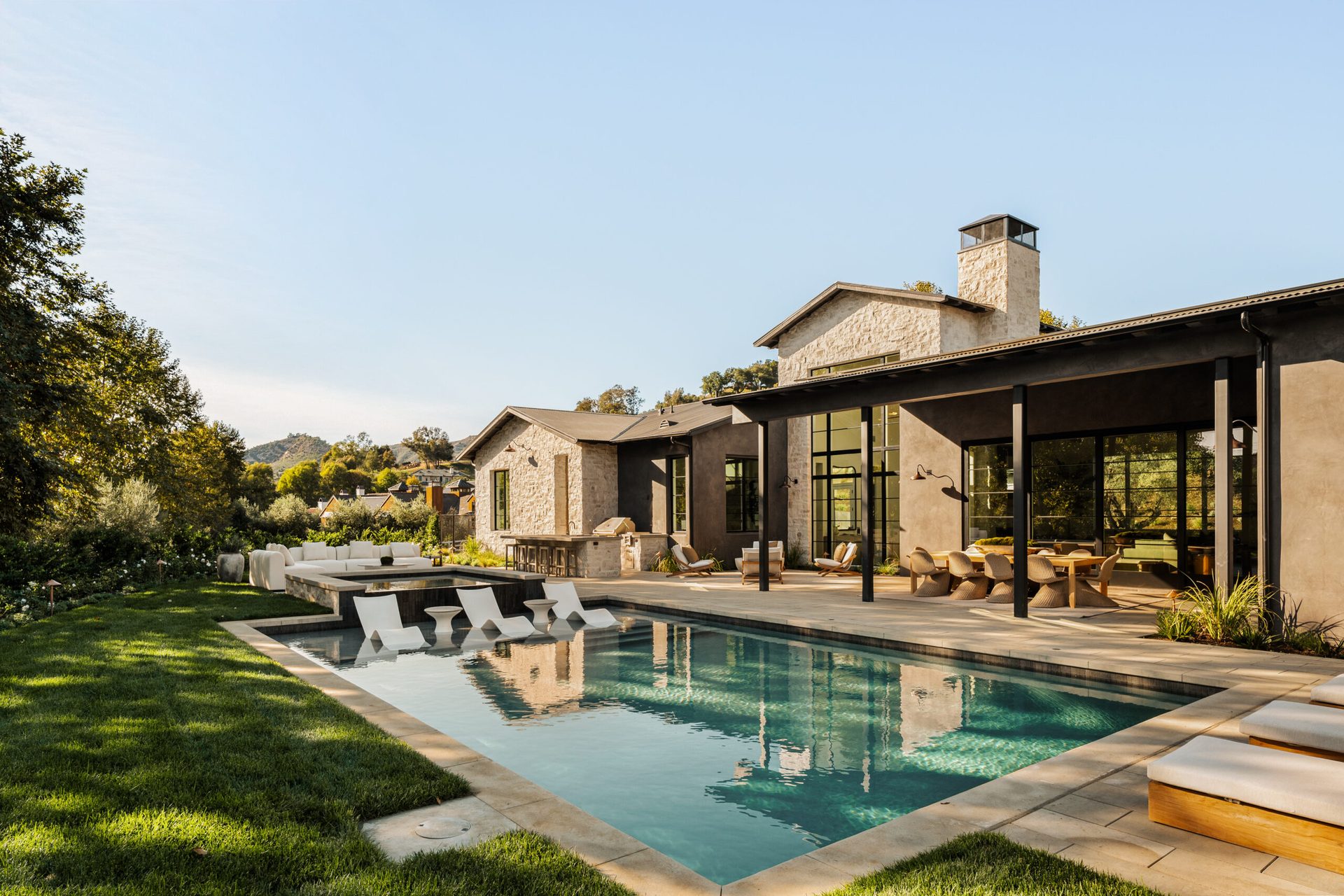 The Stonehouse — Modern Ranch estate